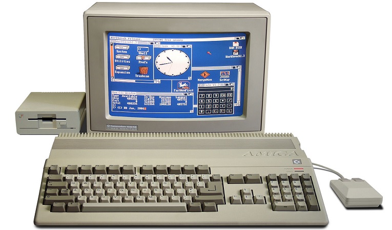 Versão miniaturizada do computador Amiga 500 será lançada em 2022